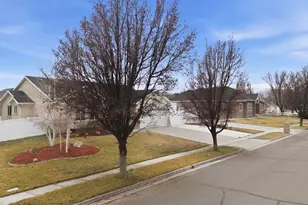 2127 W Silver Tree Cir S, Riverton, UT 84065 - Photo 45