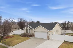 2127 W Silver Tree Cir S, Riverton, UT 84065 - Photo 47