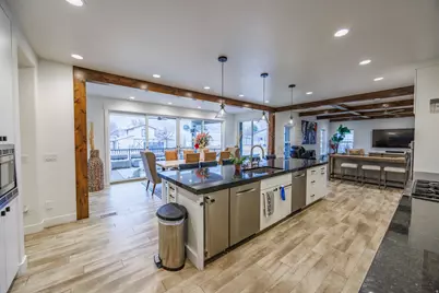 229 E 60 N, Lindon, UT 84042 - Photo 7