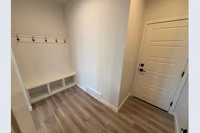 3301 S 2410 W, Syracuse, UT 84075 - Photo 17