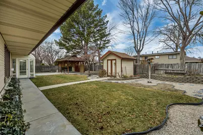 635 E Pioneer Ave S, Sandy, UT 84070 - Photo 31