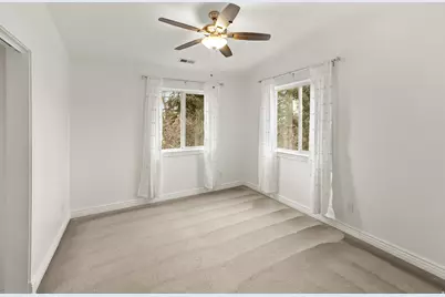 136 W Young St, Morgan, UT 84050 - Photo 23