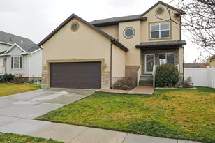 2475 Craig Ln, Syracuse, UT 84075 - Photo 3