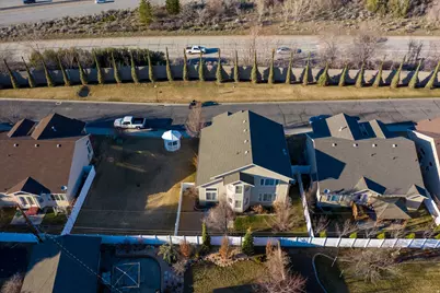 1952 E Meadow Downs Way, Cottonwood Heights, UT 84121 - Photo 41