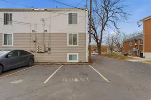 808 E 300 S, Salt Lake City, UT 84102 - Photo 25