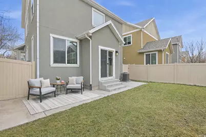 153 E Crescent Ln, Sandy, UT 84070 - Photo 29