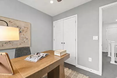 153 E Crescent Ln, Sandy, UT 84070 - Photo 25