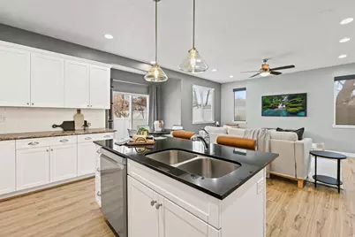 153 E Crescent Ln, Sandy, UT 84070 - Photo 9