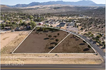 825 N Horsemans Dr, Dammeron Valley, UT 84783 - Photo 49