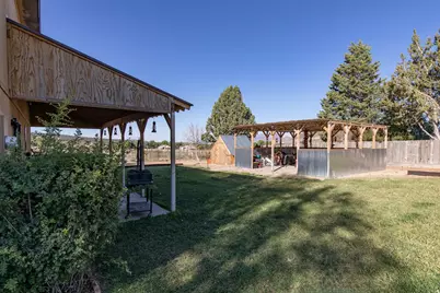 825 N Horsemans Dr, Dammeron Valley, UT 84783 - Photo 33