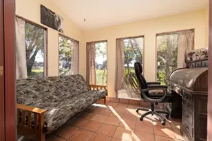 825 N Horsemans Dr, Dammeron Valley, UT 84783 - Photo 15