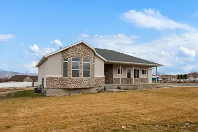 525 S Hale St, Grantsville, UT 84029 - Photo 3