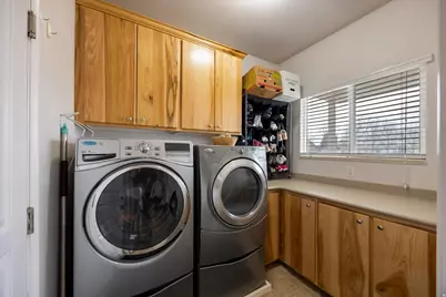 525 S Hale St, Grantsville, UT 84029 - Photo 23