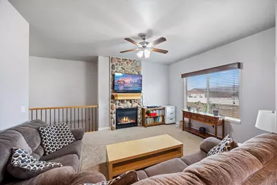 525 S Hale St, Grantsville, UT 84029 - Photo 9