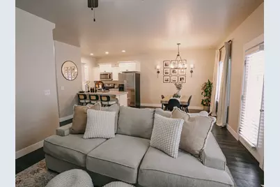 7565 N Hutch Ln E, Eagle Mountain, UT 84005 - Photo 3