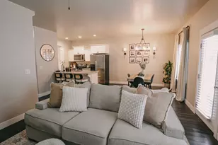 7565 N Hutch Ln E, Eagle Mountain, UT 84005 - Photo 3