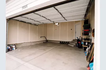 7565 N Hutch Ln E, Eagle Mountain, UT 84005 - Photo 23