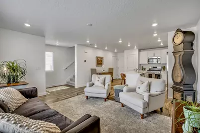 1987 E Sand Hollow Dr, Eagle Mountain, UT 84005 - Photo 11