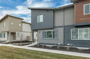 1987 E Sand Hollow Dr, Eagle Mountain, UT 84005 - Photo 3