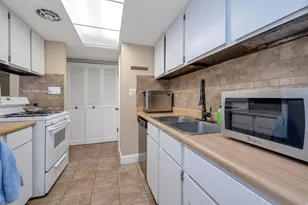 5504 S Willow Ln, Murray, UT 84107 - Photo 11