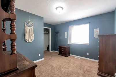 566 S Center St, Santaquin, UT 84655 - Photo 13