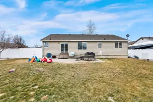 5423 W Pilgrim Dr, West Jordan, UT 84081 - Photo 27