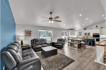 5423 W Pilgrim Dr, West Jordan, UT 84081 - Photo 9