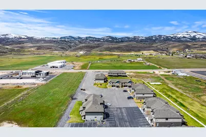 140 W 150 S #H29, Garden City, UT 84028 - Photo 31