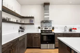 140 W 150 S, Garden City, UT 84028 - Photo 7