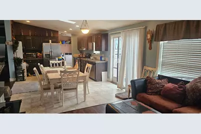 755 E Pine St S, Wellington, UT 84542 - Photo 7