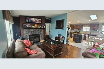 755 E Pine St S, Wellington, UT 84542 - Photo 13