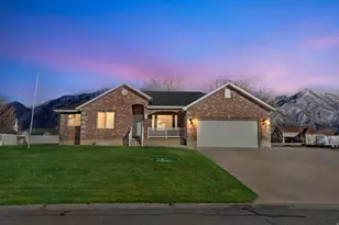 877 S 200 W, Mona, UT 84645 - Photo 1