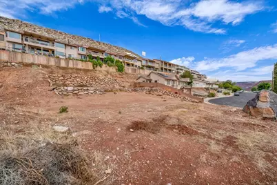 663 W 65 S, Saint George, UT 84770 - Photo 11