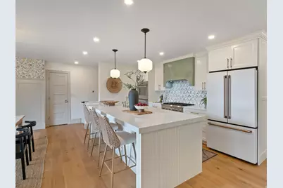 2760 E Blue Spruce Dr, Holladay, UT 84117 - Photo 9