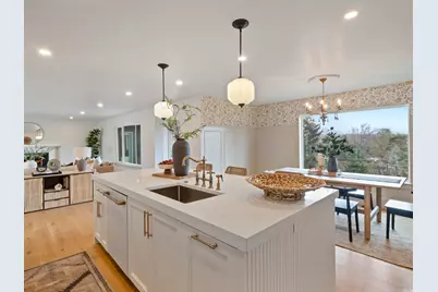 2760 E Blue Spruce Dr, Holladay, UT 84117 - Photo 11