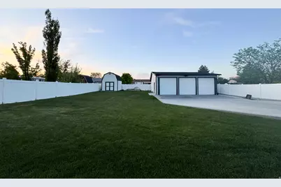 2612 Toni Lee St, West Jordan, UT 84088 - Photo 17