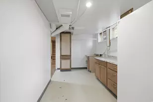 335 N 400 W, Logan, UT 84321 - Photo 19