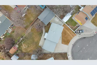 4064 W Aquarius Cir S, Salt Lake City, UT 84118 - Photo 31