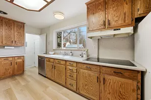 9957 S Barium Ln, White City, UT 84094 - Photo 7