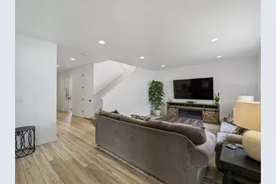 1950 W 900 N, Layton, UT 84041 - Photo 15