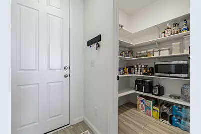 1950 W 900 N, Layton, UT 84041 - Photo 27