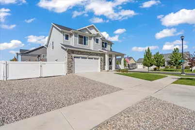 893 N Spring Ln, Spanish Fork, UT 84660 - Photo 3