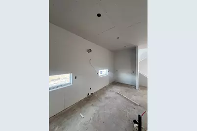 3077 N Stardew St #318, Eagle Mountain, UT 84005 - Photo 5