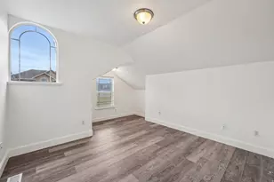 3884 W Coral Dune Dr, South Jordan, UT 84009 - Photo 33