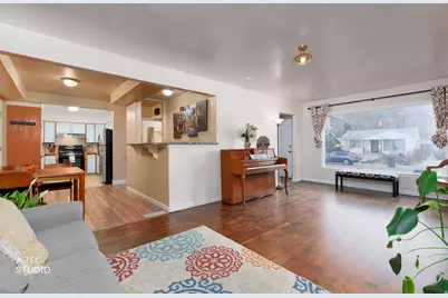 879 N 750 W, Provo, UT 84604 - Photo 5