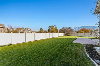 11694 S Stone Crest Cir W, Riverton, UT 84065 - Photo 27