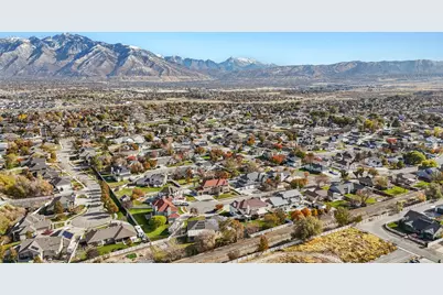 11694 S Stone Crest Cir W, Riverton, UT 84065 - Photo 13