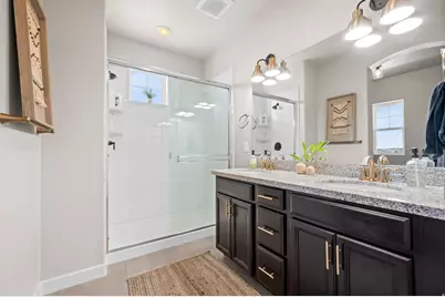 5137 W South Jordan Pkwy, South Jordan, UT 84009 - Photo 15