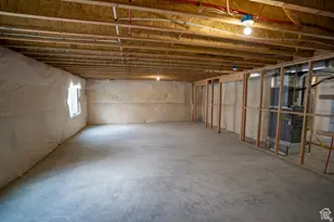 2268 E Sego Liliy Dr, Eagle Mountain, UT 84005 - Photo 19