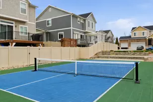 2340 N 650 W, Centerville, UT 84014 - Photo 39